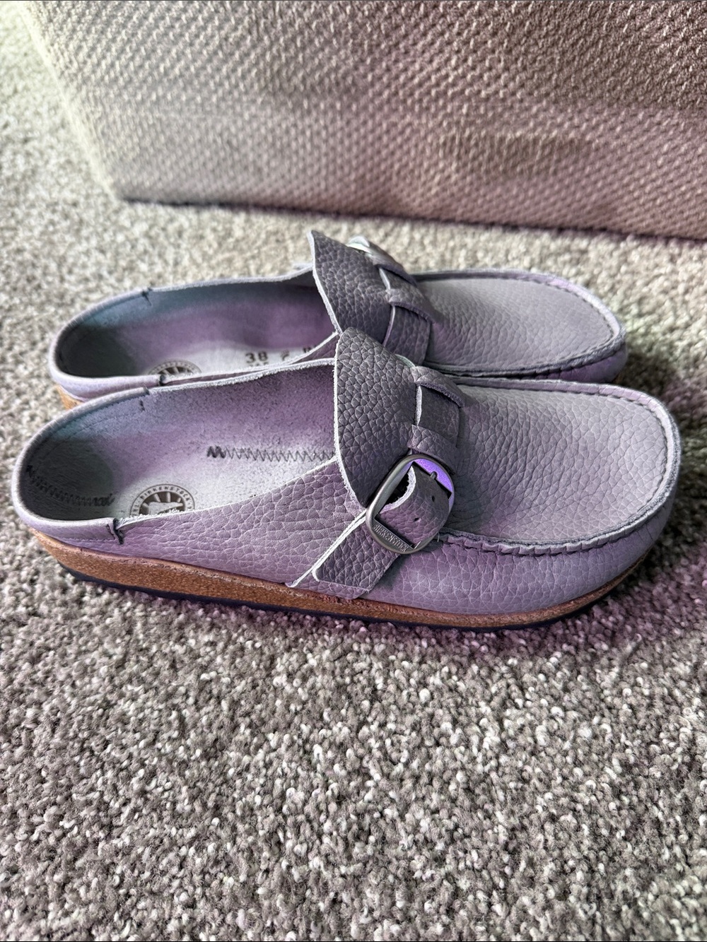 NWOB!! Birkenstock Gray Leather Buckley Clogs
